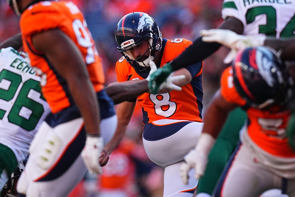 Broncos release K Brandon McManus