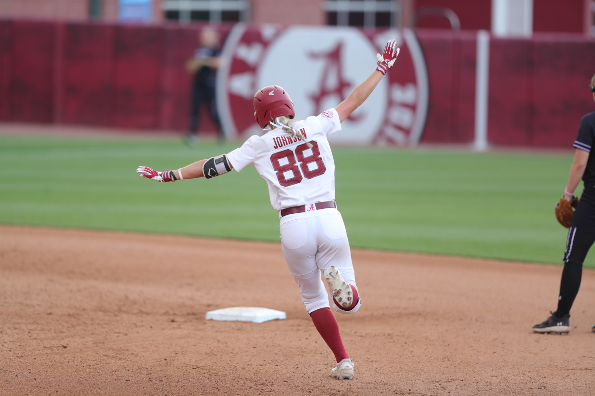 Softball Instant Analysis Alabama 3, Northwestern 2 Sports