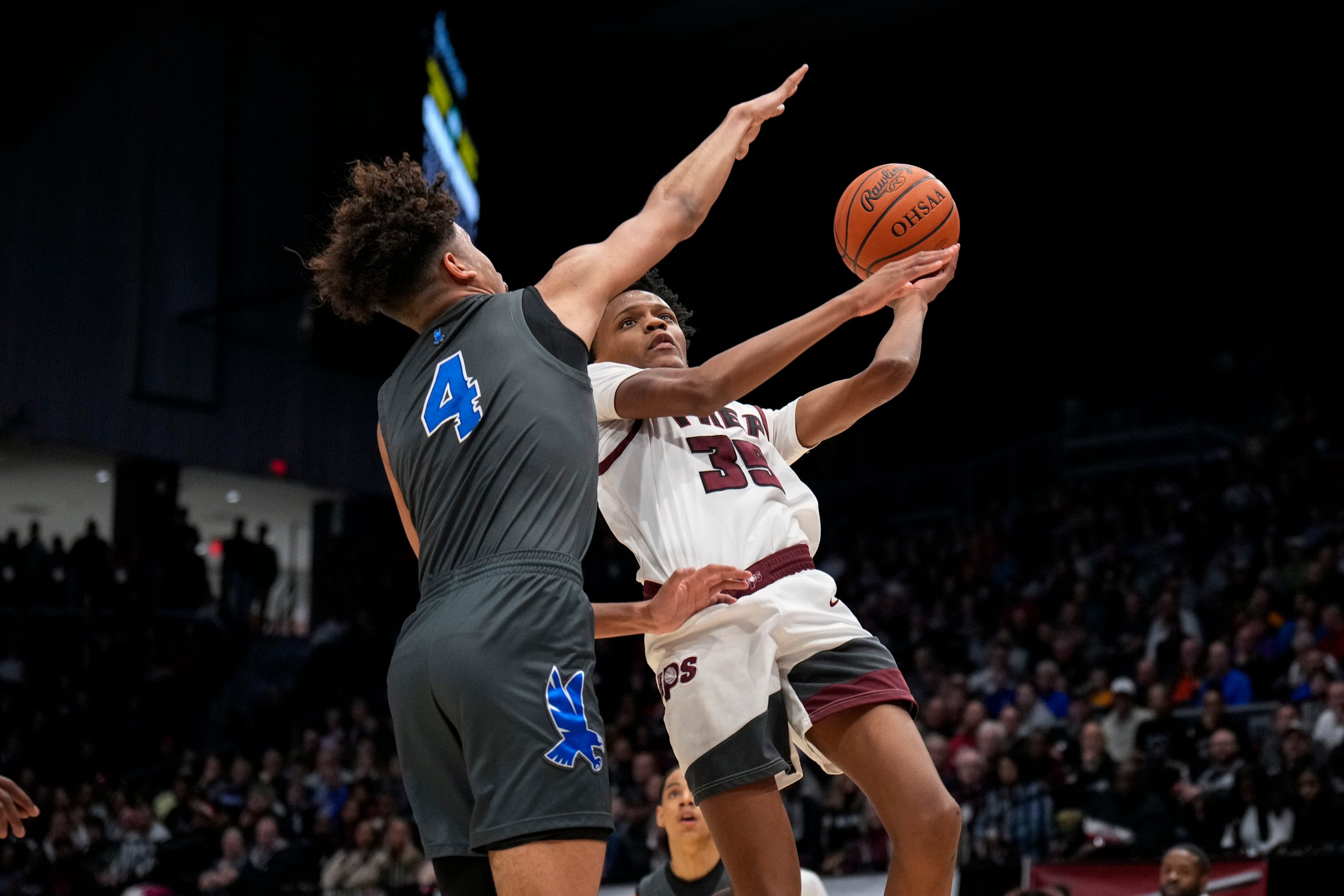 UC Basketball Offers FiveStar 2026 Forward T.J. Crumble All Bearcats