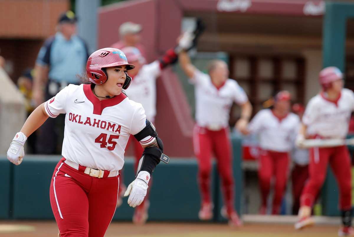 Haley Lee's grand slam trot vs. Clemson