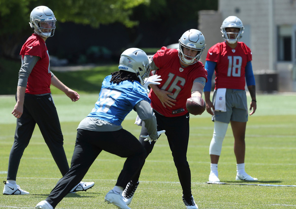 Lions OTAs, minicamps: When, where are offseason practices ahead of 2023 NFL  season? - DraftKings Network