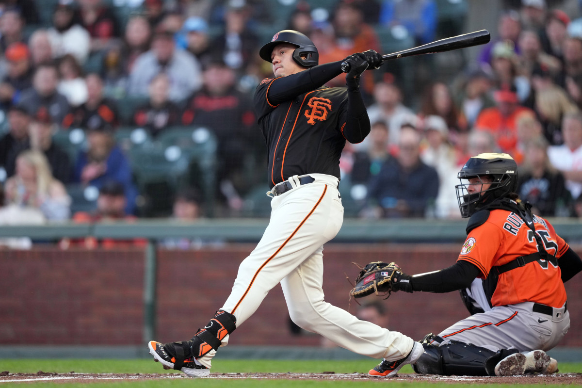 SF Giants: Wilmer Flores wins 2022 Willie Mac Award - Sports Illustrated San  Francisco Giants News, Analysis and More