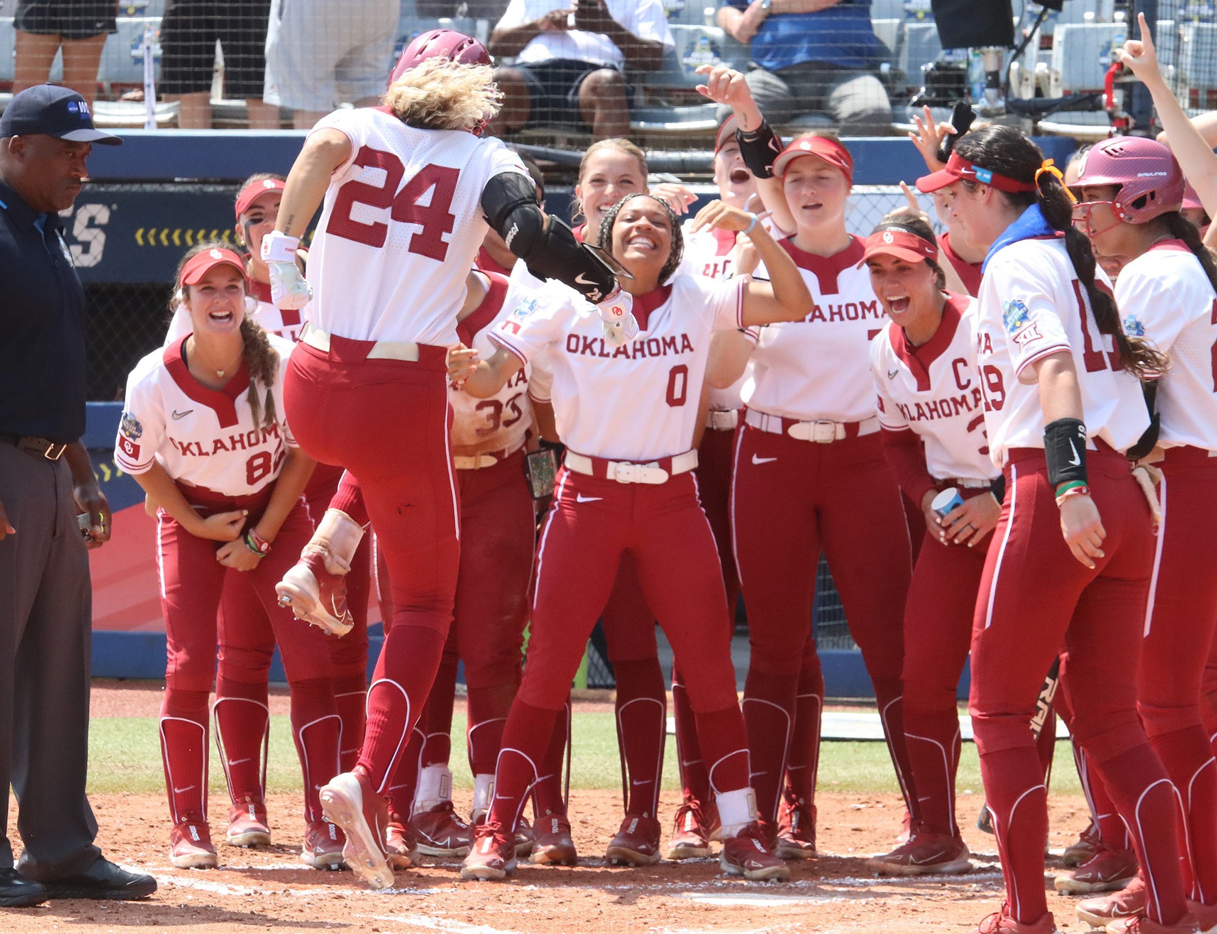 OU Softball Oklahoma Ready for 'Outstanding' Florida State Test in