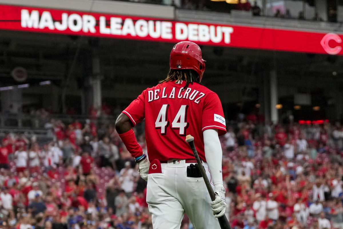 Reds promote top prospect Elly De La Cruz to make MLB debut against Dodgers