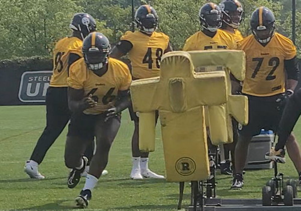 Andover's Nyamwaya thrilled to join Pittsburgh Steelers