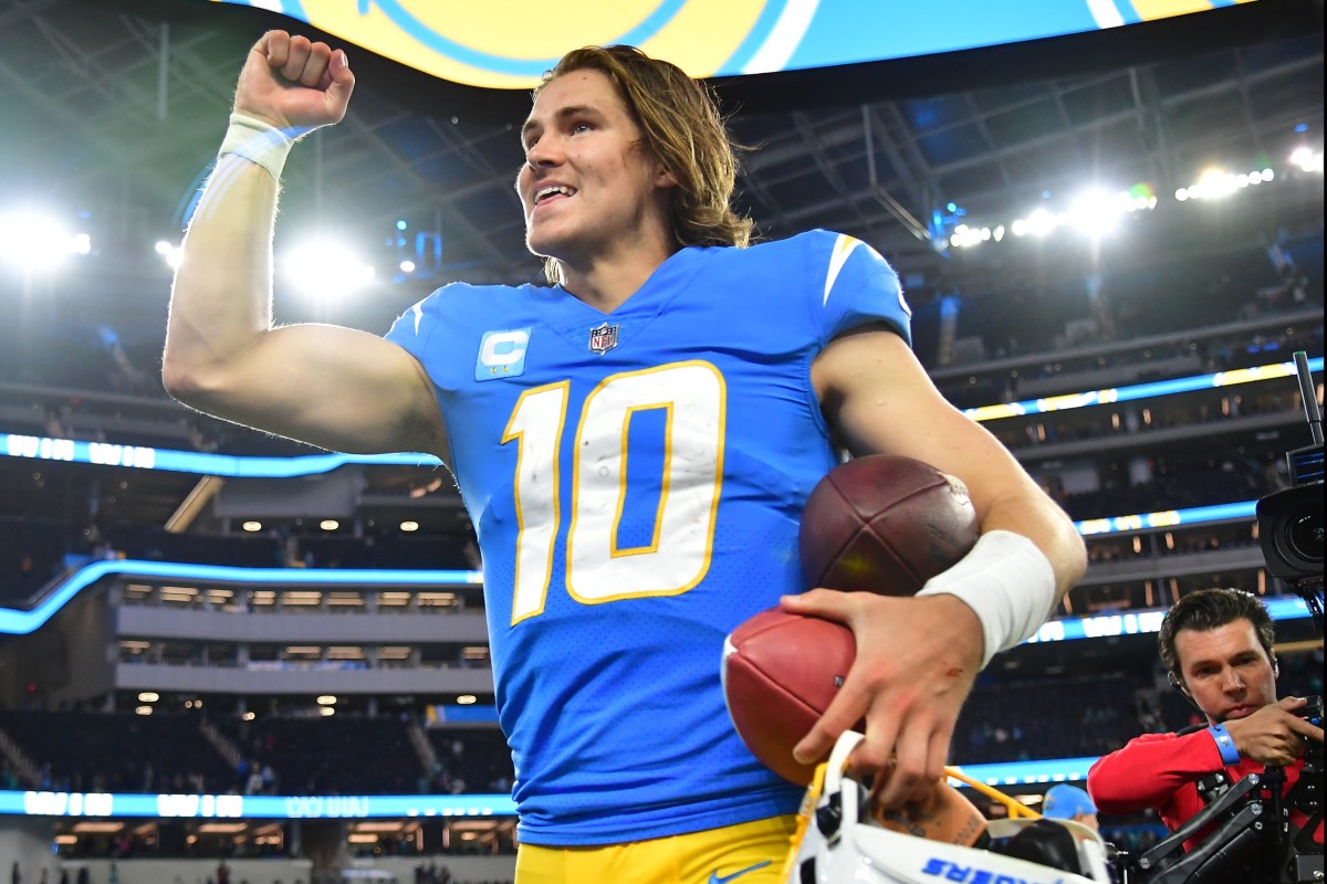 L.A. Chargers' Justin Herbert opens with the 4th best early odds for 2022  NFL MVP 