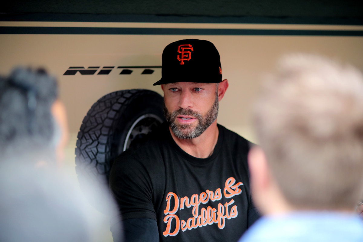 Gabe Kapler expects all SF Giants players to wear Pride uniforms