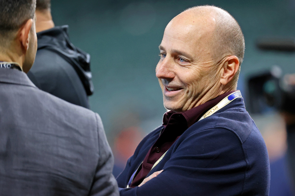 Yankees owner Hal Steinbrenner makes decision on Brian Cashman's