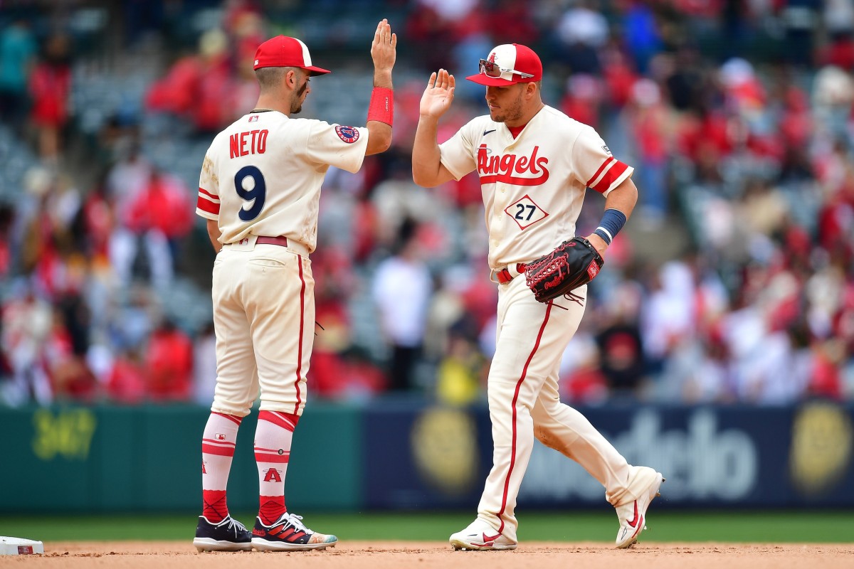 Uniform changes? - LA Angels