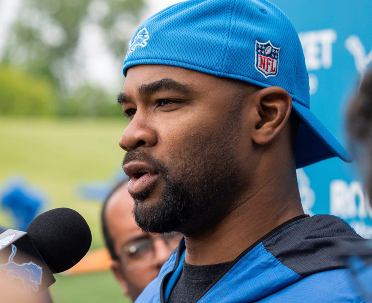 Detroit Lions wide receivers coach Antwaan Randle El