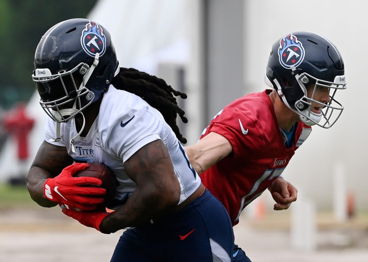 Titans Running Back Room Lands in Top 5 in Recent Rankings Sports