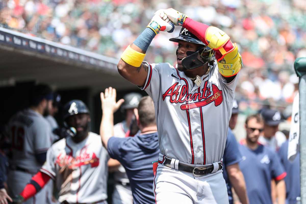 Atlanta Braves - Otis Nixon making one of the greatest catches of the game  to help seal a dramatic win on the way to the division title.