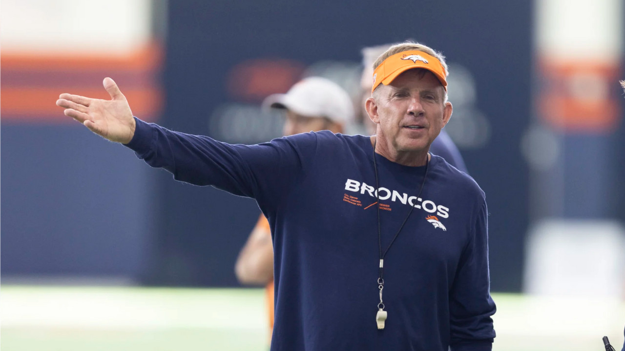 Broncos projected for record-breaking sale despite playoff drought - MSU  Denver RED