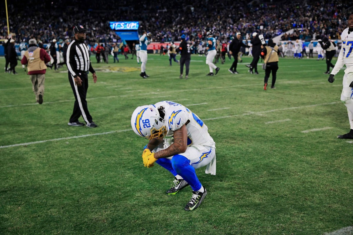 Chargers News: NFL Columnist Believes LA's RB2 Will Have a Huge 2023  Campaign - Sports Illustrated Los Angeles Chargers News, Analysis and More