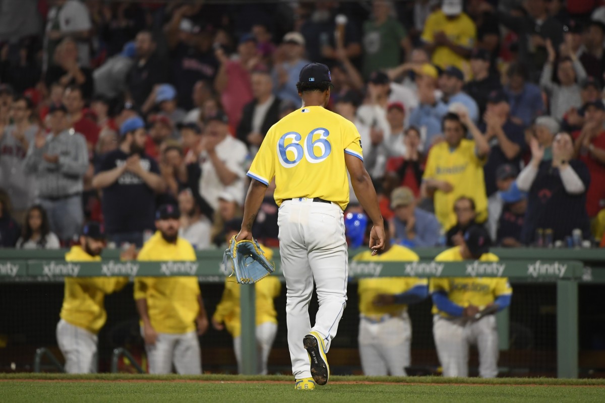 Red Sox wearing yellow jerseys Friday; what's uniform schedule for