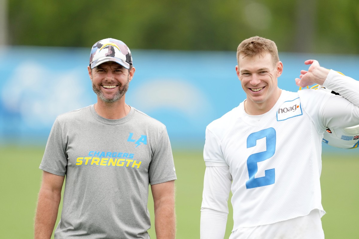 Chargers News: Bolts Expert Predicts LA's QB Depth Chart - Sports  Illustrated Los Angeles Chargers News, Analysis and More