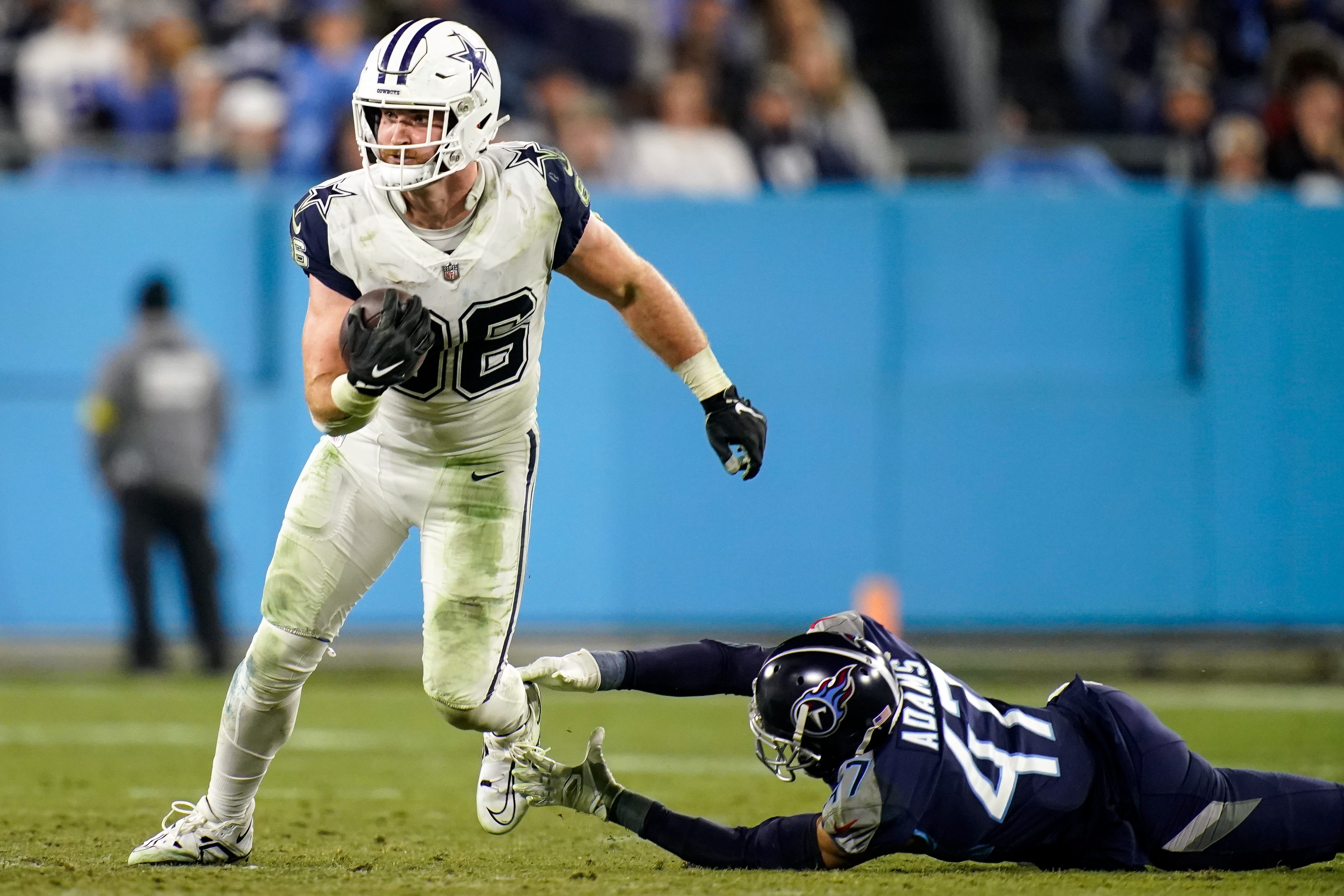 Dallas Cowboys tight end Dalton Schultz (86) runs after a catch during an  NFL football game against the Houston Texans in Arlington, Texas, Sunday,  Dec. 11, 2022. (AP Photo/Ron Jenkins Stock Photo - Alamy