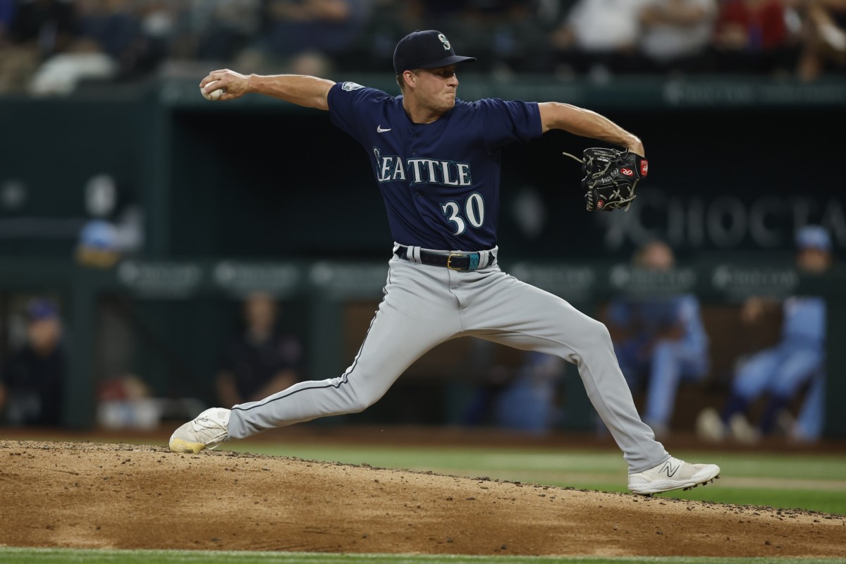 Chris Flexen Reaches 300 Innings With Seattle Mariners, Earns