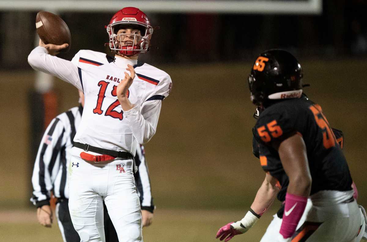 2025 Tennessee DE target Ethan Utley chasing 2025 Tennessee QB target George MacIntyre