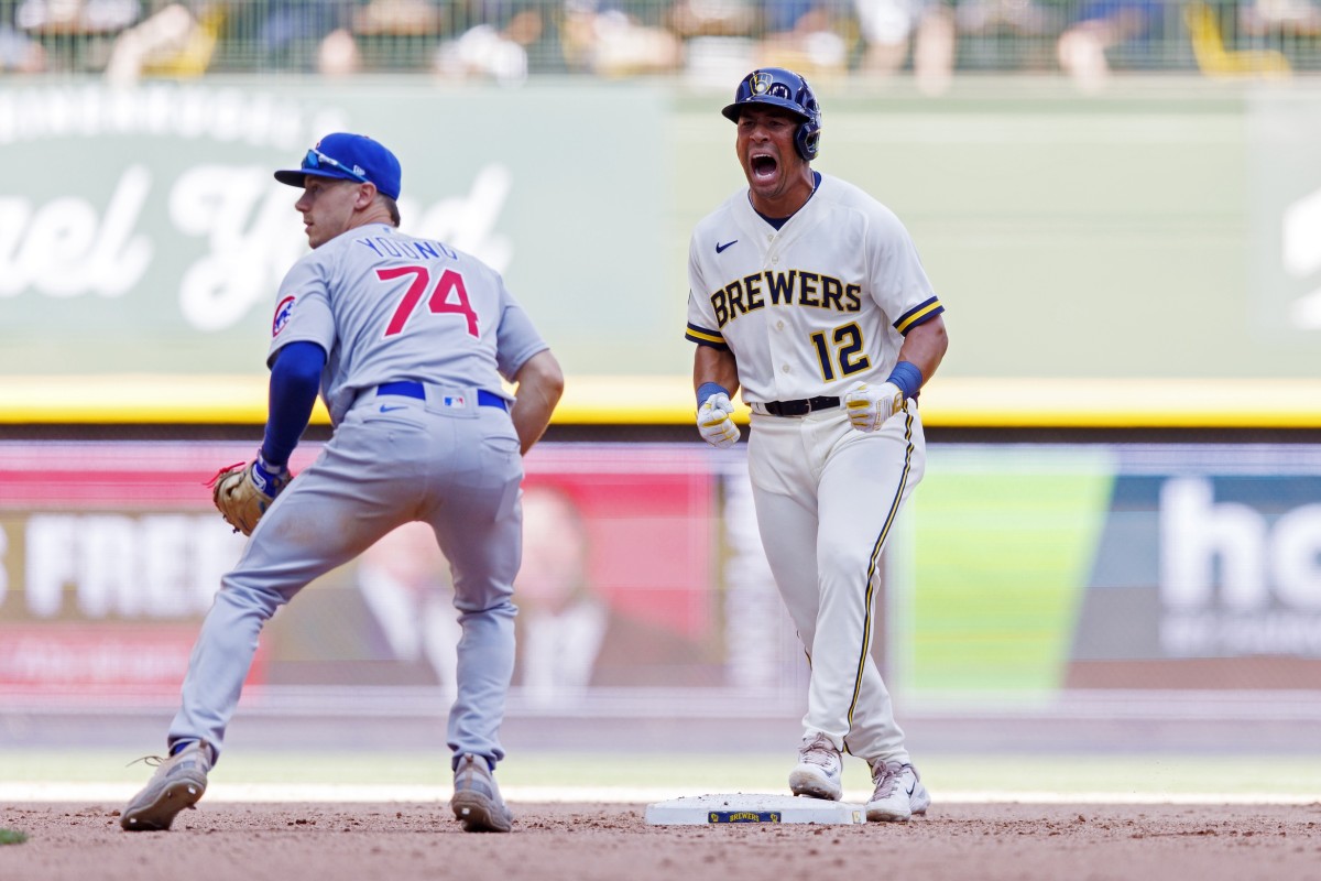 Brewers Are Still Looking for Any Way to Get an Out, and a Title - The New  York Times