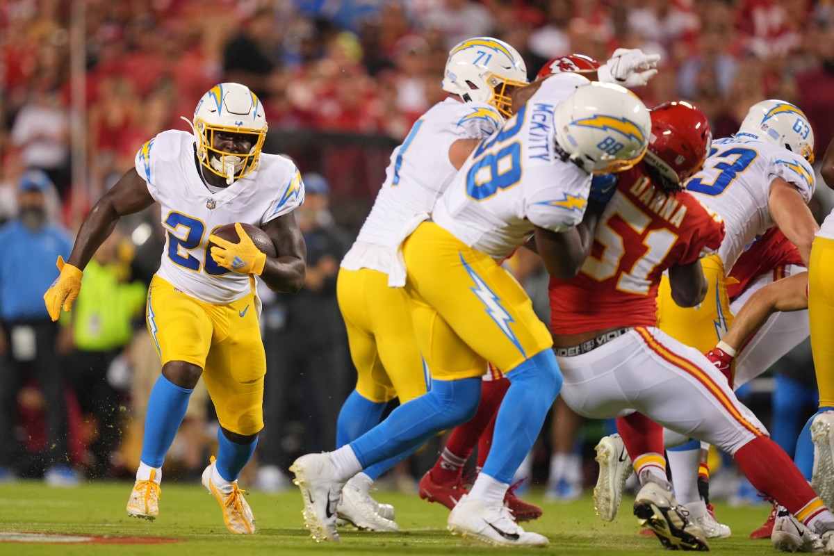 Chargers hoping Spiller can provide depth at running back - The