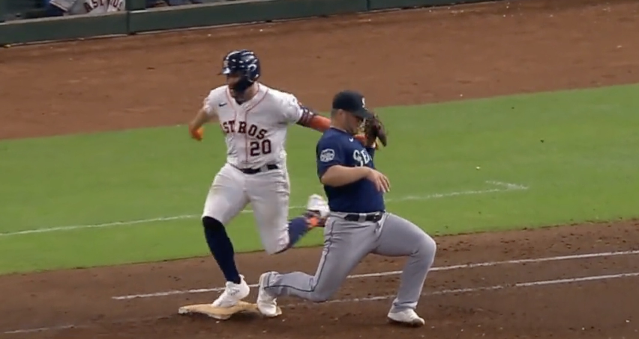 Astros-Mariners: MLB Fans Crush Chas McCormick for His Dirty Play - Sports  Illustrated