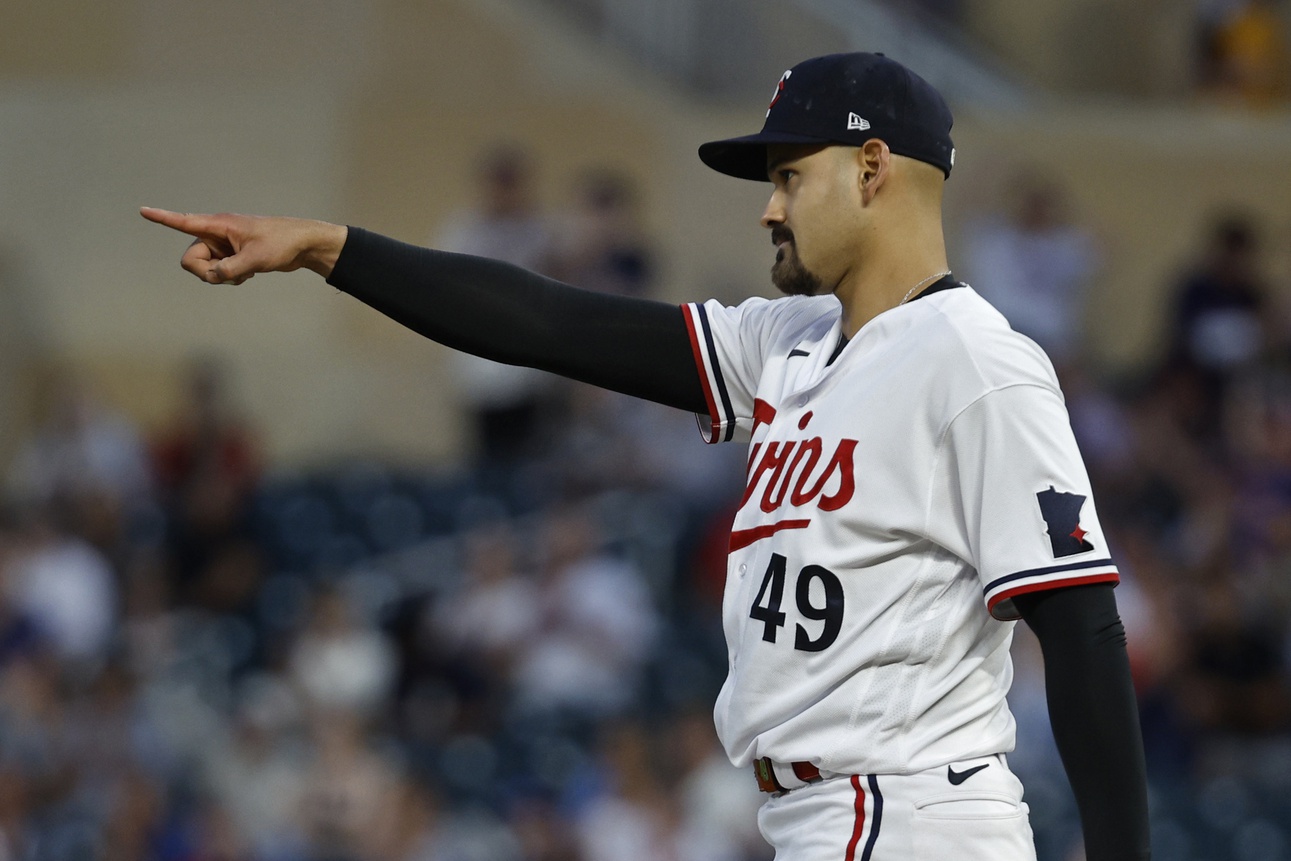 Twins pitchers with 15 or more K's in a game 