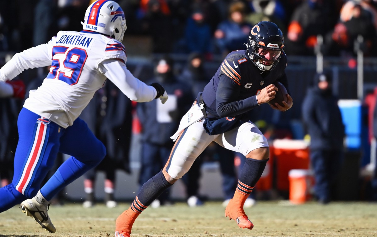 Justin Fields is not happy with Bears' Week 18 decision