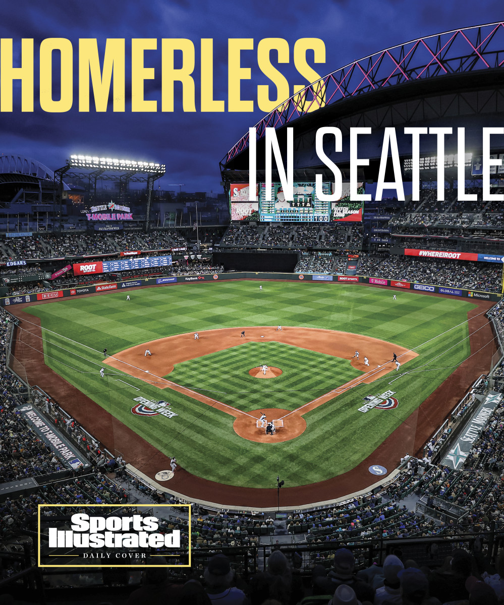 Mariners Bark at the Park Leading to Forever Homes