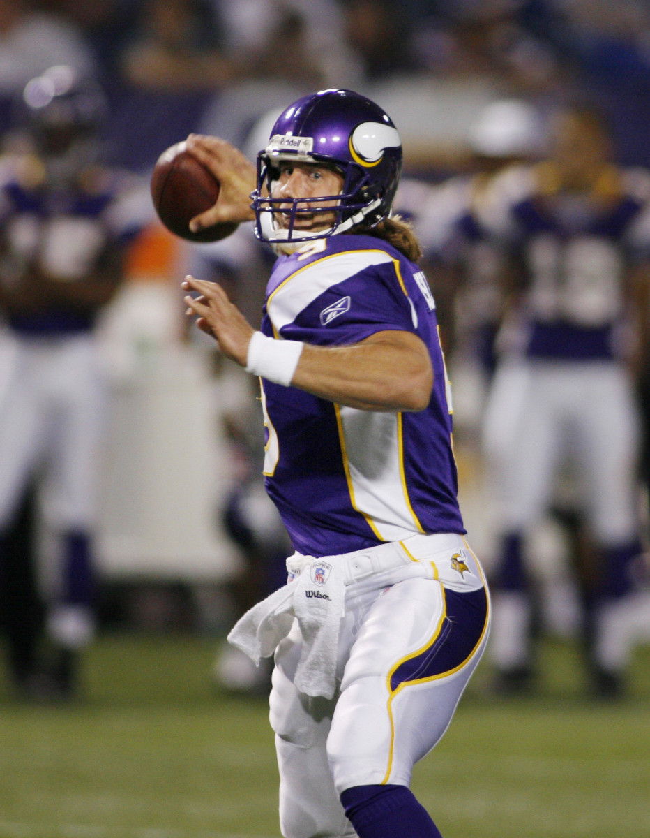 How a former Viking became the internet's QB coach - Sports