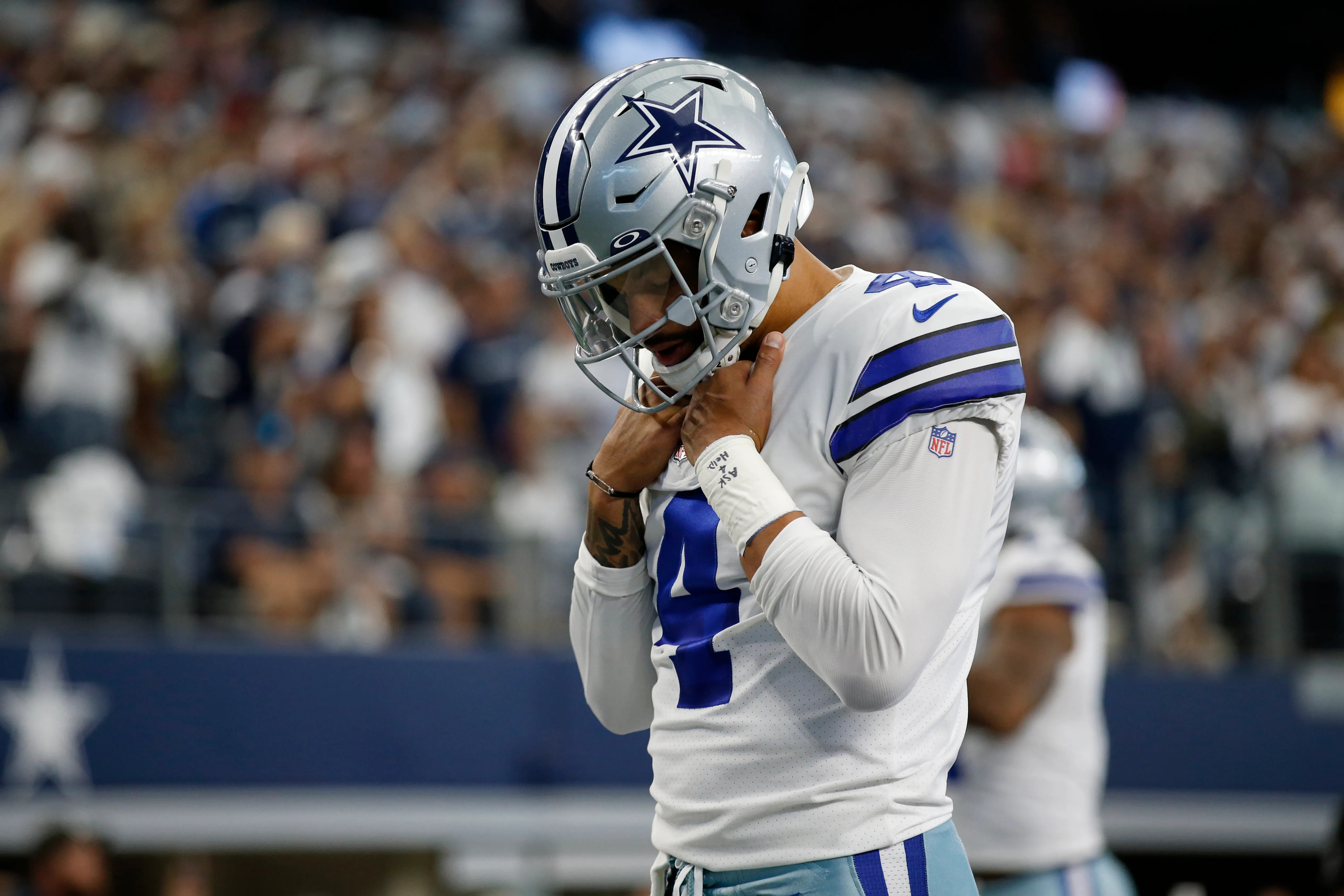 Cowboys News: Insider Gives Update on Dak Prescott's Future