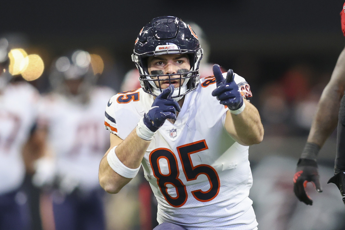 How Chicago Bears signing Robert Tonyan impacts Cole Kmet