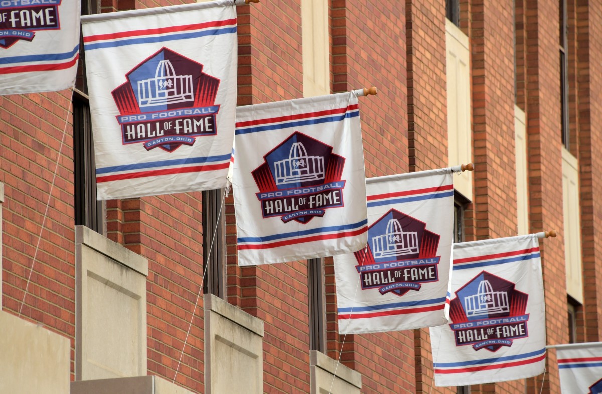 Sam Mills makes debut on banner at Pro Football Hall of Fame site