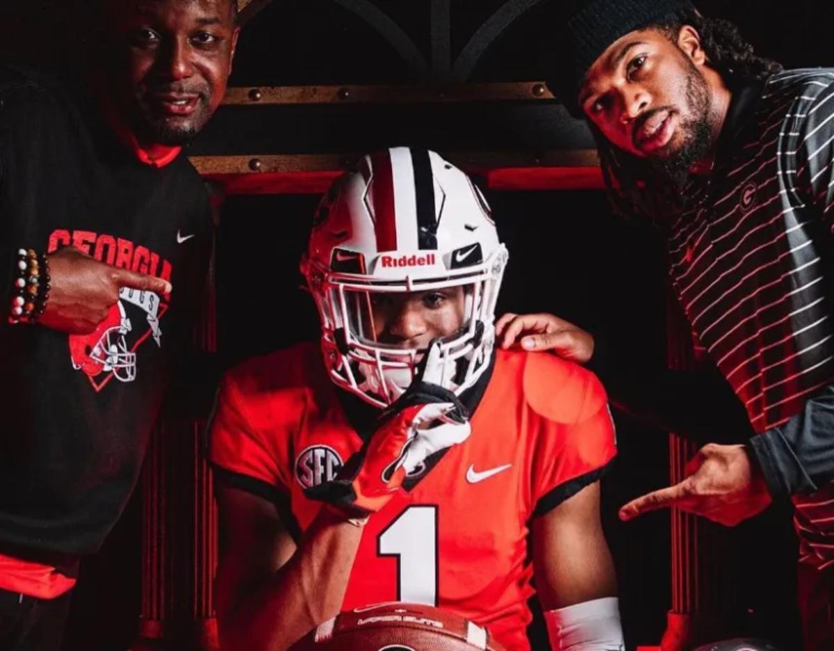 5-Star WR Ryan Wingo poses for a photo while on a recruiting visit to Georgia. The Bulldogs remain a contender for his commitment which will be announced on Dec.20.