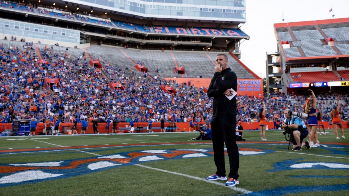 Florida Gators head coach Billy Napier before 2023 Orange and Blue spring game