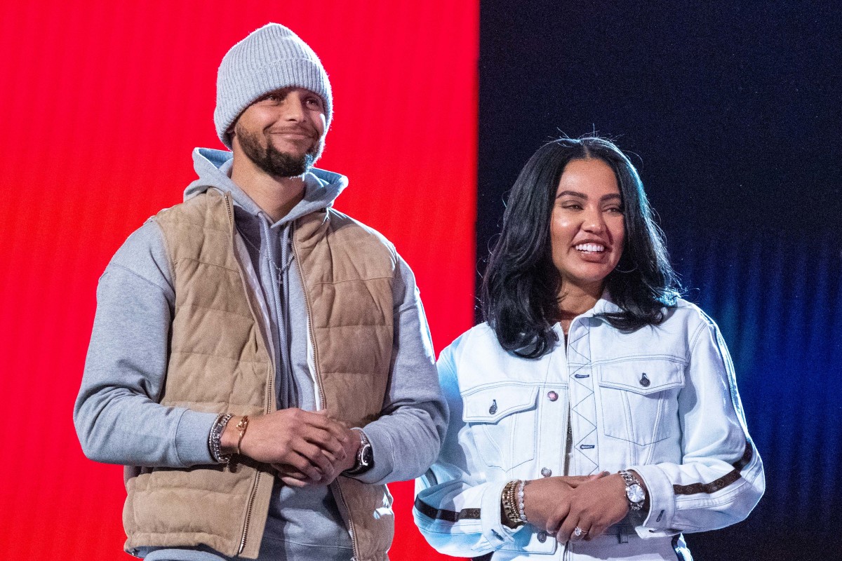 Ayesha Curry Responds to Reactions Over Viral Drake Video - Inside the  Warriors