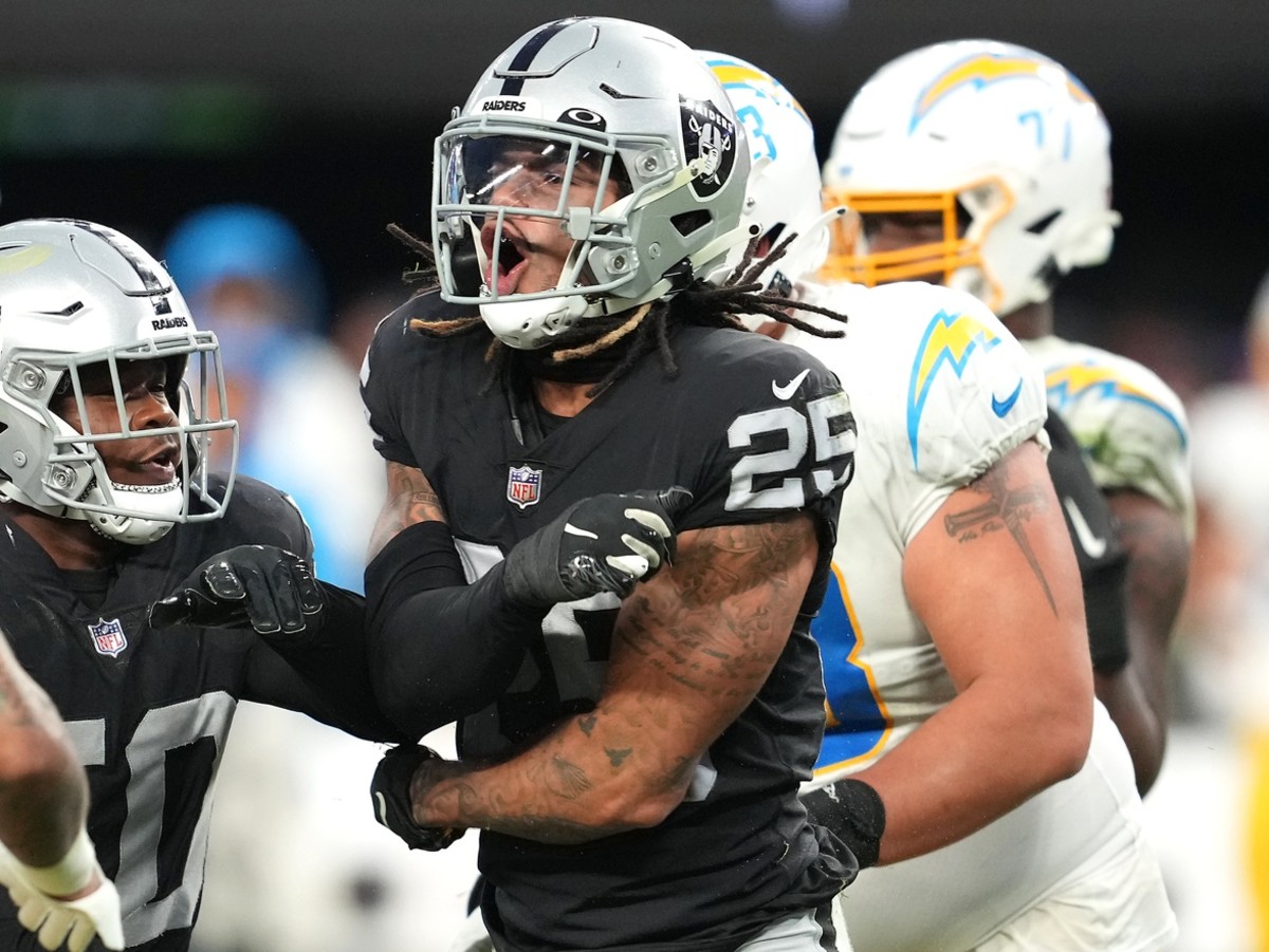 Las Vegas Raiders Sign Two New Defenders - Sports Illustrated Las Vegas  Raiders News, Analysis and More