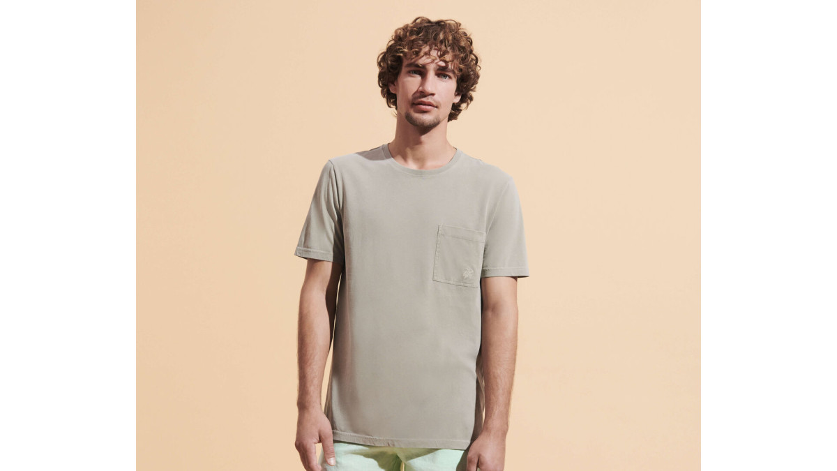 20 Best Pocket T-shirts For Men: Brands For All Budgets 2023