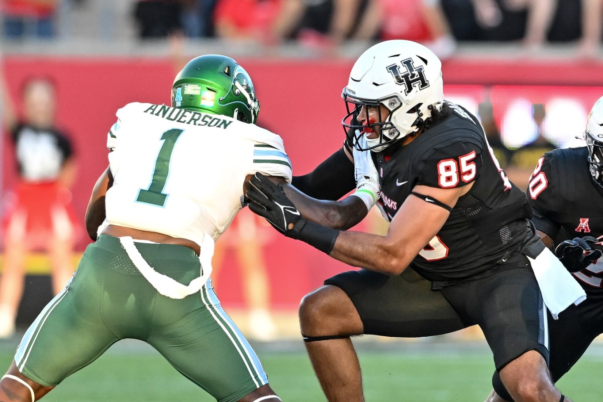 Tulane LB Nick Anderson wears Sam Mills jersey to share Saints signing