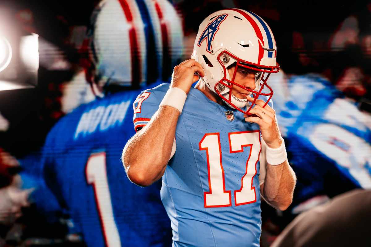 The Tennessee Titans Throwback Uniforms Are A Sharp 'Old' Look Sports