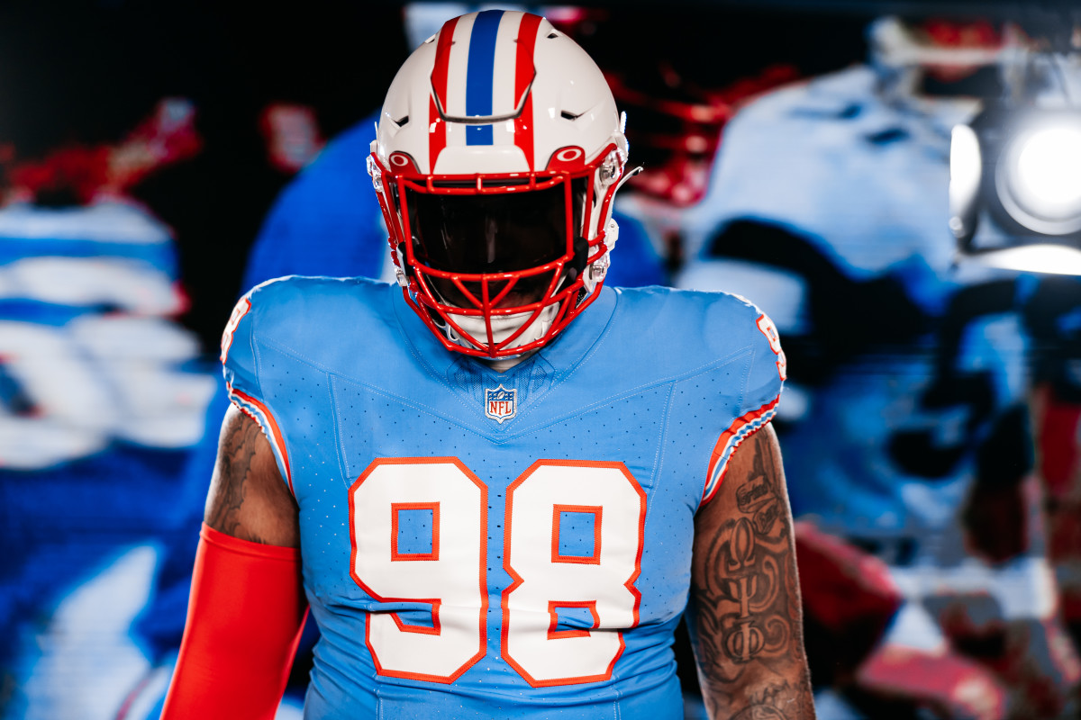 Titans Are Bringing Back Houston Oilers Throwback Jerseys and Fans