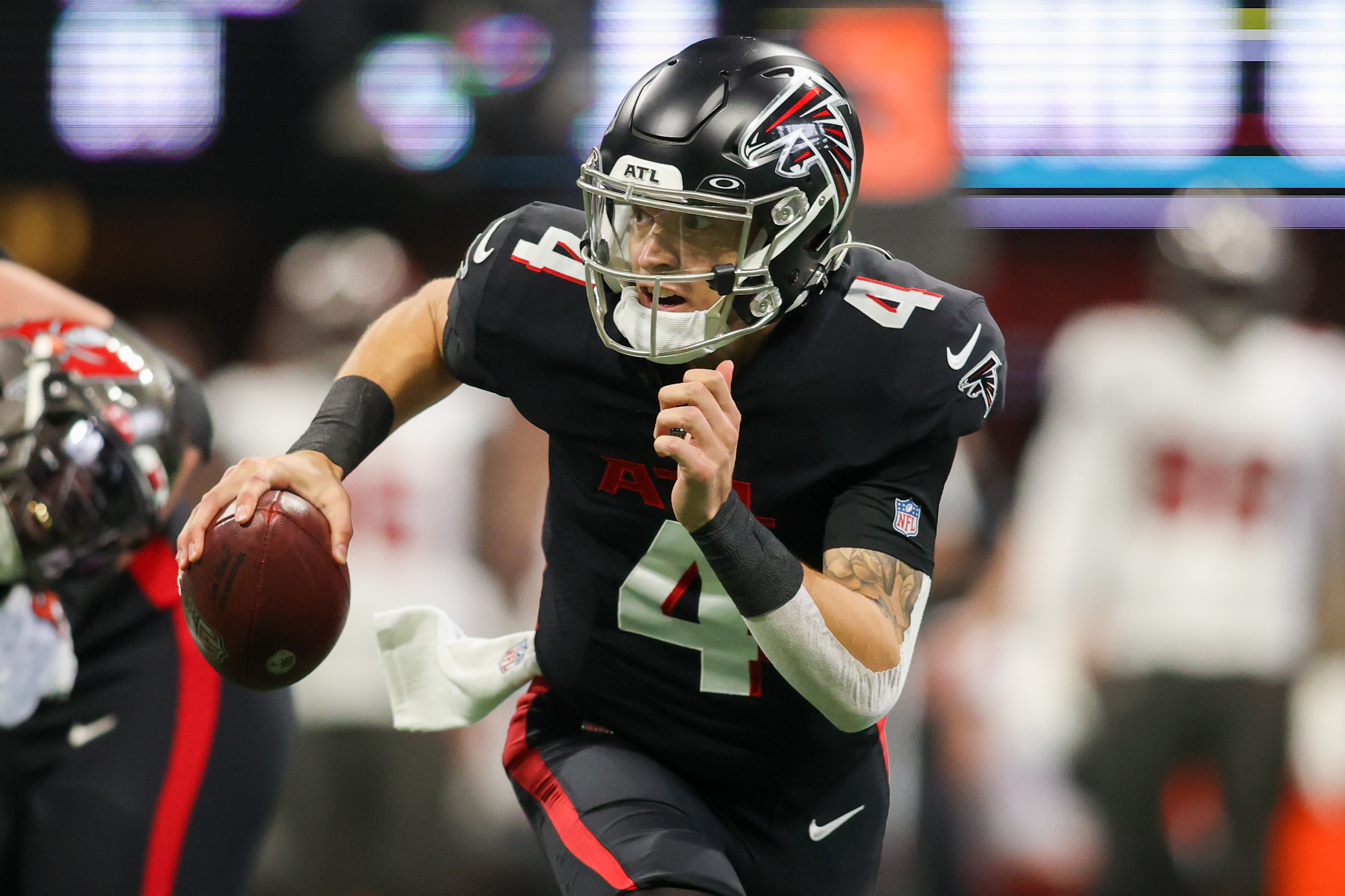 falcons all black uniforms