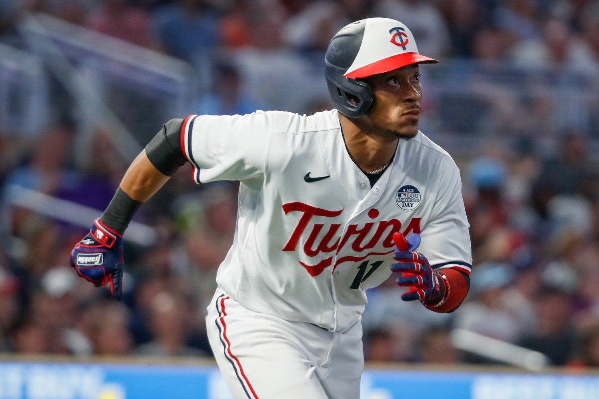 Twins put 2B Jorge Polanco on 10-day IL with hamstring strain