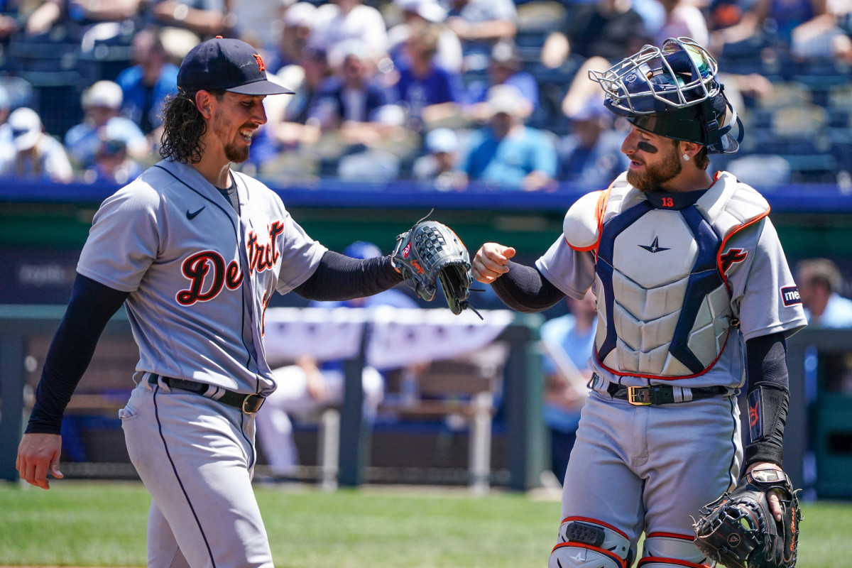 Houston Astros on X: #Astros are an MLB-best 12-4 on the road and are  sporting the road orange jerseys in Detroit today.   / X