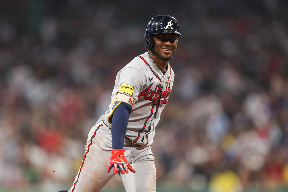 Ozzie Albies exits with injury, 06/13/2022
