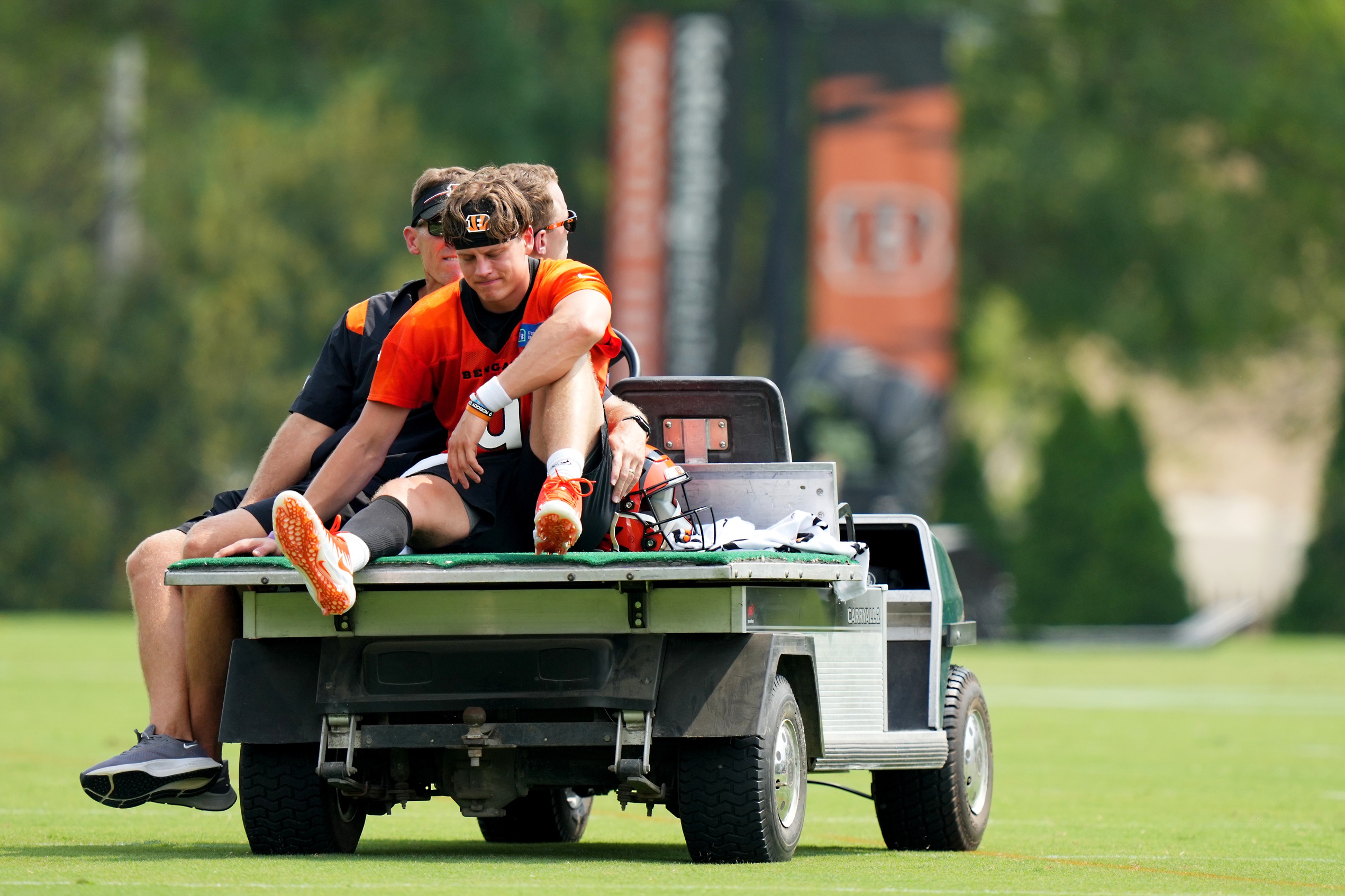 Joe Burrow - serious injury? To miss time? #joeburrow #bengals #whodey, Joe Burrow