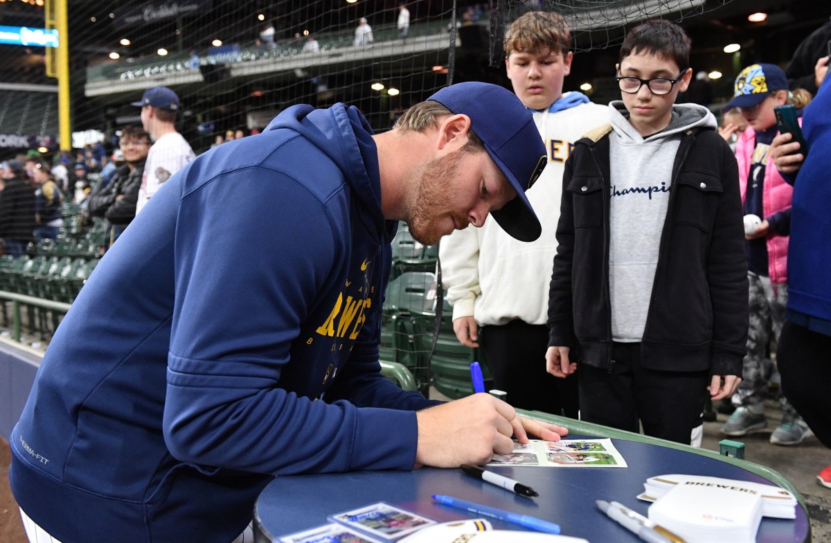 Brewers injury updates: Wade Miley has bone spurs, Brandon Woodruff to  begin rehab assignment - Brew Crew Ball