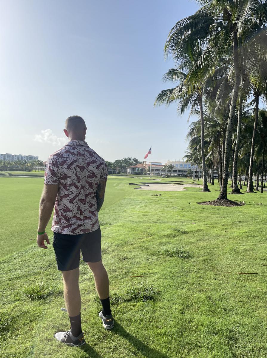 Marc Bowron, Jordan Poyer's Trainer surveying the line.