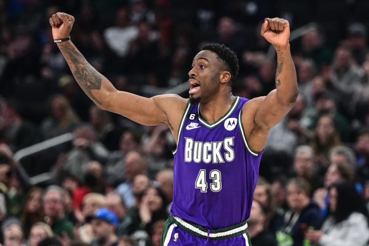 Thanasis Antetokounmpo helps Giannis-less Greece take off to a winning  start in the FIBA World Cup - Sports Illustrated Milwaukee Bucks News,  Analysis and More
