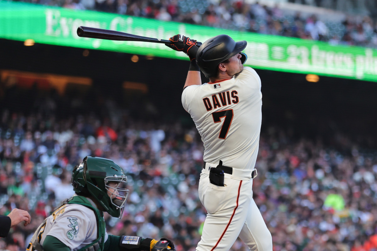 5 trades the SF Giants could make to get more athletic Sports